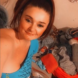 Meet your Posher, Julie
